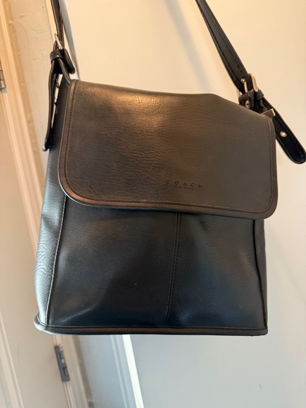 Coach Black Leather Messenger Crossbody Bag